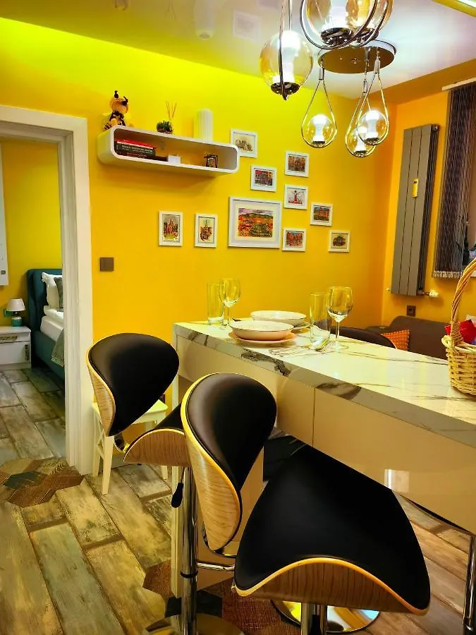 Sofiel Cozy Apartment - Top Center Sofia